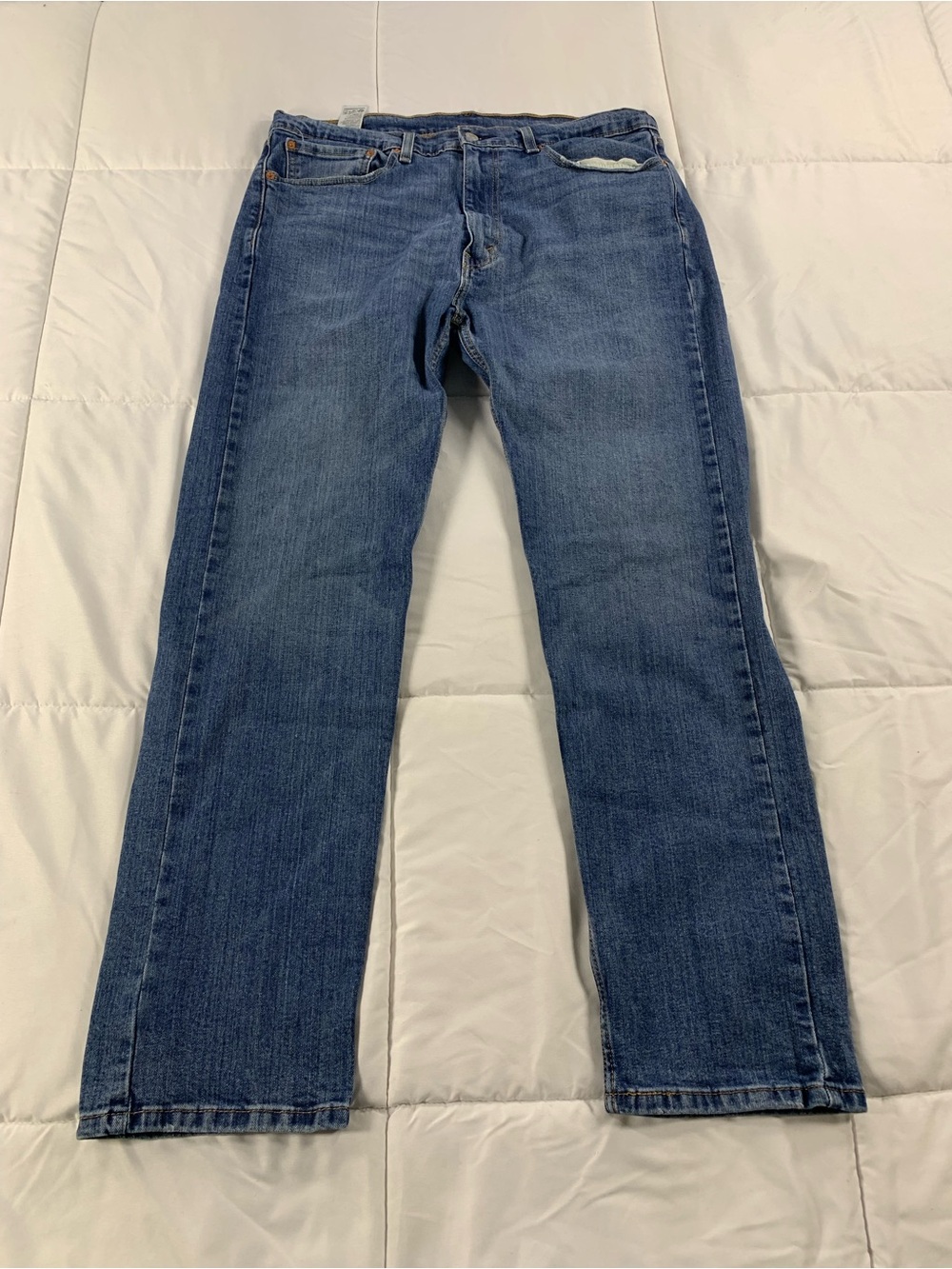 Preloved LEVI STRAUSS & CO jeans size 36